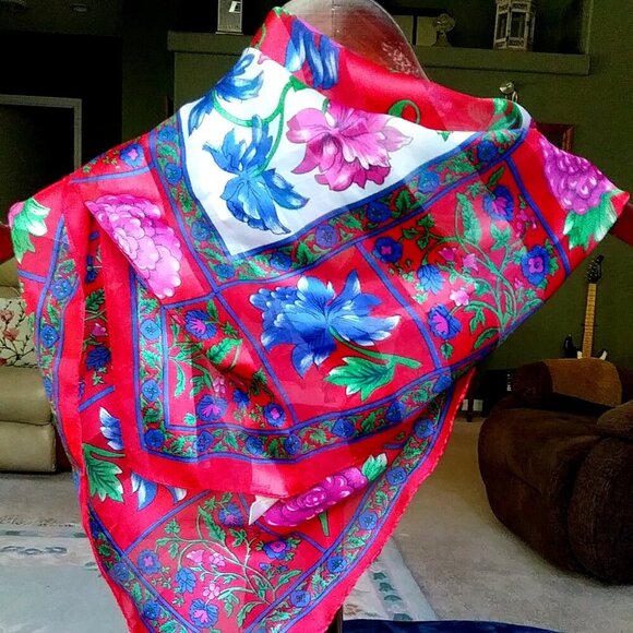 Beautiful Vintage Floral Red, Purple, Blue and Green Scarf - Picture 3 of 12